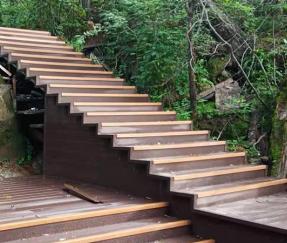木塑阶梯